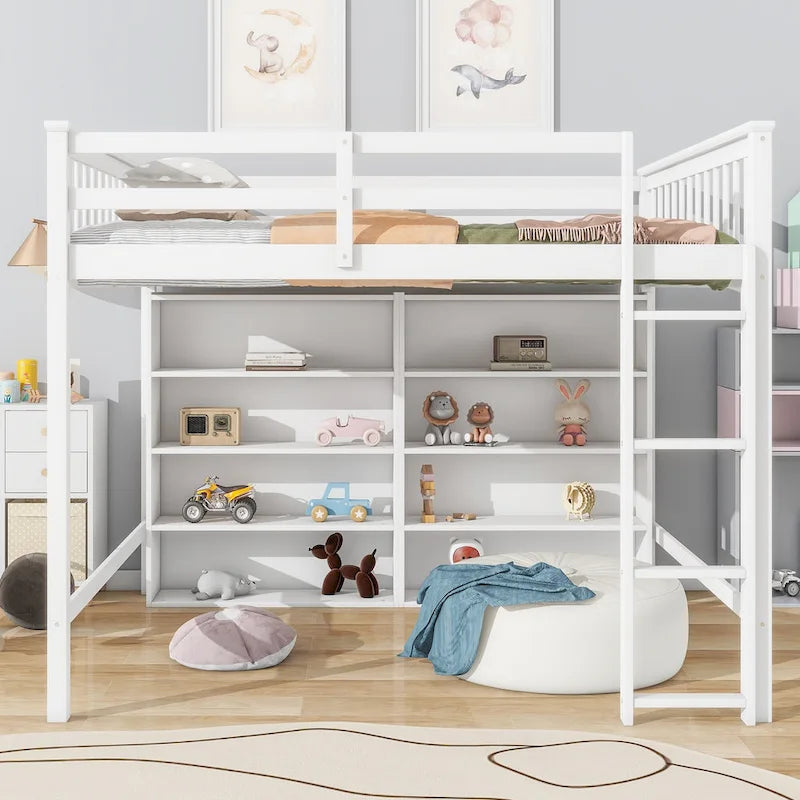 Cama alta de tamaño matrimonial con estantes de almacenamiento abiertos y escalera integrada