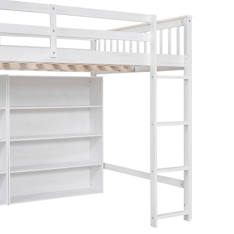 Cama alta de tamaño matrimonial con estantes de almacenamiento abiertos y escalera integrada