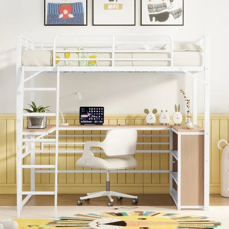 Cama alta metálica de tamaño completo con 3 niveles de estantes y escritorio en forma de L