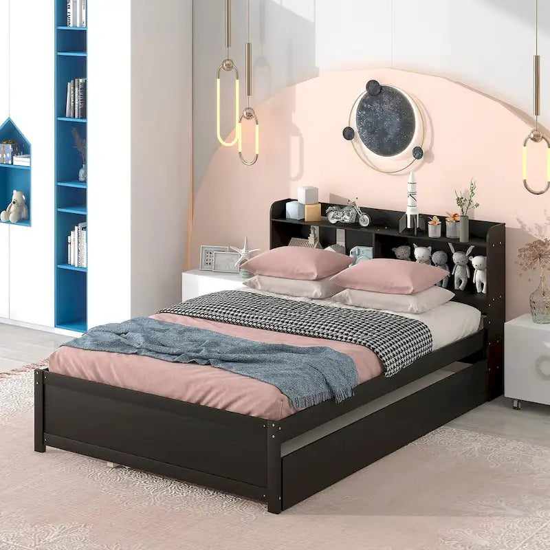 Cama doble con nido y estantería